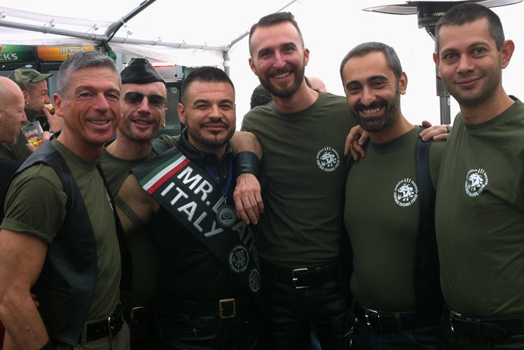 Al brunch: gli amici del Leather Friends Italia - MR. LEATHER EUROPE 2012 [Hamburg, 19 - 21 ottobre 2012]